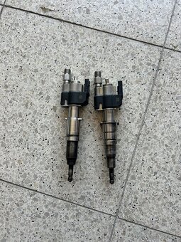 Vstřikovače BMW 335i E92 - 2