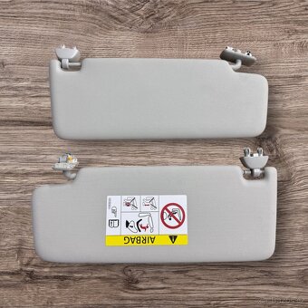 Škoda Fabia 3 - Protisluneční clona - 2