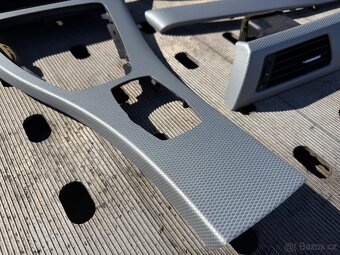 BMW E91 Silver Cube CIC dekor - 2