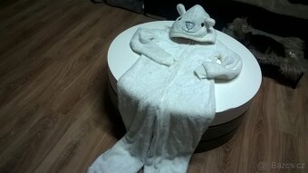 karnevalovy kostym  vel S  LEDNI MEVED - 2