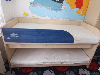 Vyvýšená postel s pristylkou - 2