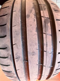 285/45/R19 - 2