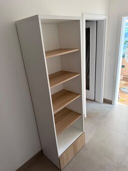 Knihovna IKEA - 2