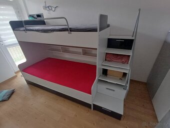 Patrová postel - 2