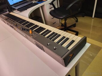 Vyměním Studiologic Numa Compact X SE za Behringer DeepMind - 2