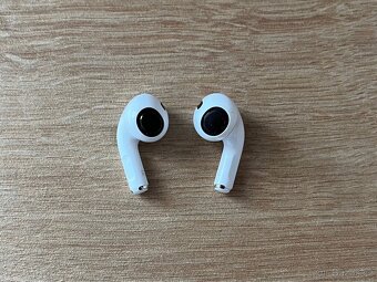 AirPods 3. Generace - 2