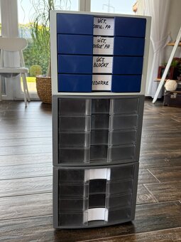 Zásuvkový box pořadač - 2