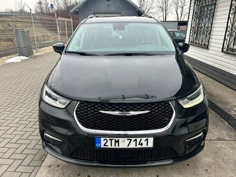 Chrysler Pacifica 3.6 214kw 2021 - 72 tis km - 2