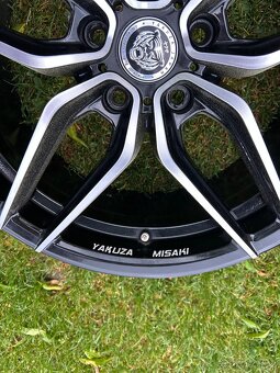 Alu disky R 18 Yakuza 5x114,3 - 2
