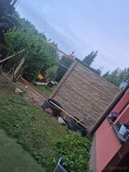 Betonový sloupek na plot - 2