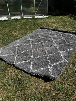Koberec 1,90x1,35m a Koberec 2x1,4 - 2
