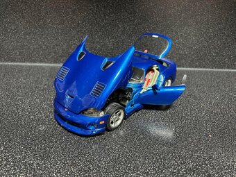 Dodge Viper GTS 1:18 - 2