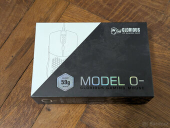 Herní myš Glorious PC Gaming Race Model O- glossy white - 2