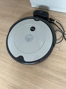 Robotický vysavač iRobot Roomba - 2