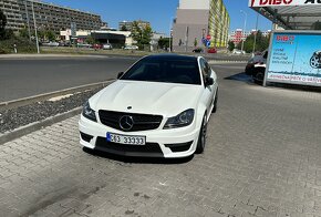 Mercedes C trieda Kupé C63 AMG performance coupe odp. DPH - 2