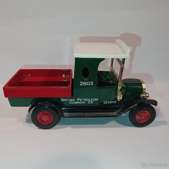 Matchbox Yesteryear Ford Model T - 2