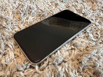 iPhone X 64 GB bílý - 2