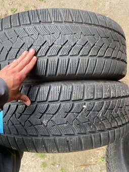 235/55/19 Dunlop zimni M+S - 2