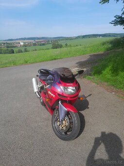 Kawasaki zxr 600ninja - 2