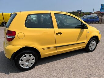 Volkswagen Fox, 1.2 i KLIMA 1.MAJITEL NOVÁ STK - 2