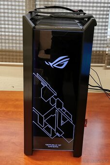 ROG Helios + 6900XT 16GB toxic Ex / RTX 3090 24GB - 2