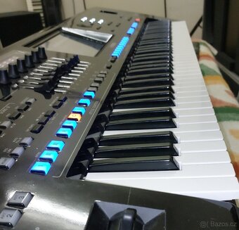 Vyměním Yamaha genos - 2