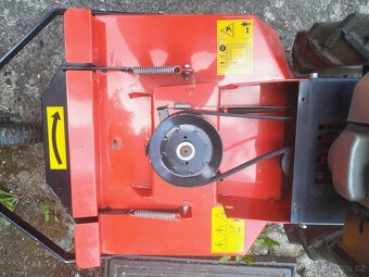 Mulčovač VARI F 530 motor HONDA GCV 160 - 2