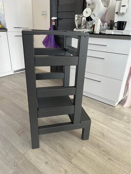 Prodám nově natřenou učící /rostoucí věž - 2
