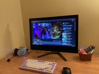💻 Lenovo All-in-One PC - 2