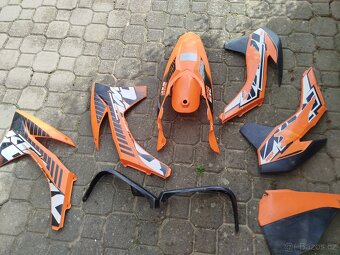 KTM exc 300 2013 plasty - 2