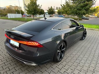 Prodam audi a7 55tfsi hybrid 250kw najeto 170tis km - 2