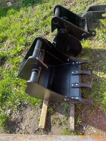 Prodám lžíce na bagr 2-3,2 tuny - 2