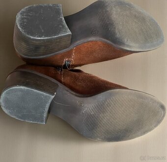 Dámské zimní boty, kozačky - 2