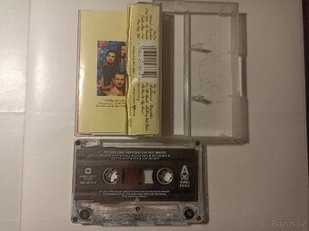 Red Hot Chili Peppers - One Hot Minute - 2