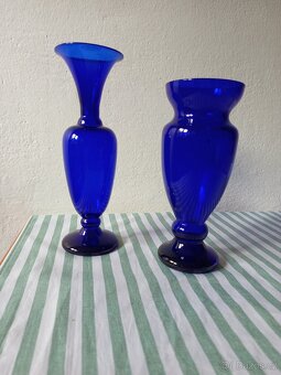 Starožitná váza - kobaltové sklo Tasice - 2