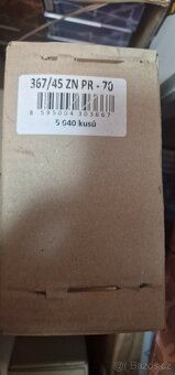 Prodám tesařské spony 367/45-70 PR bal/ 5040ks - 2