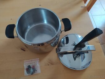Tlakový hrnec - 2