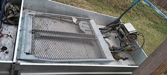 Zvedací plošina - 2