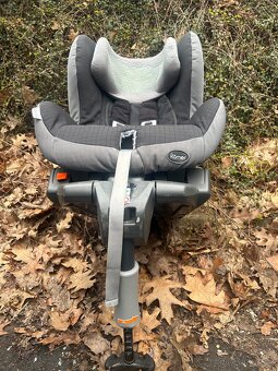 Darují autosedačku - 2