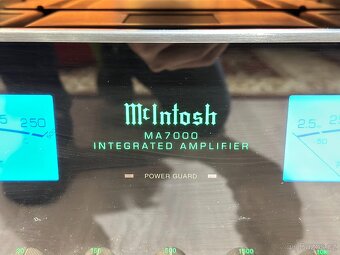 Prodám zesilovač Mcintosh MA 7000 - 2