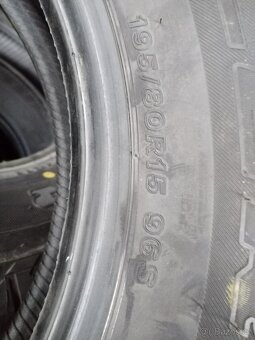 195/80/15 celorocni BRIDGESTONE a DUNLOP 195/80 R15 - 2