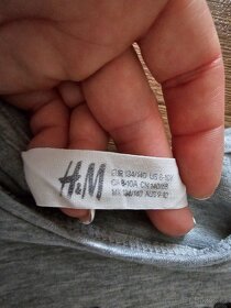 Dívčí triko H&M vel. 134/140 - jednorožec - 2