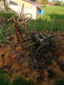 Staré zemědělské stroje - 2