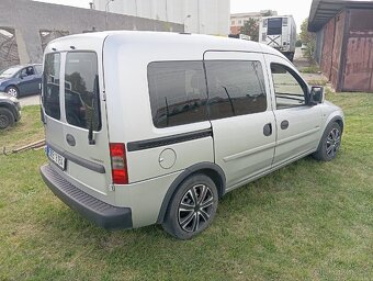 Opel Combo 1.7 CDTI Isuzu - 2