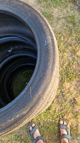 Avon 225/40 R18 - 2
