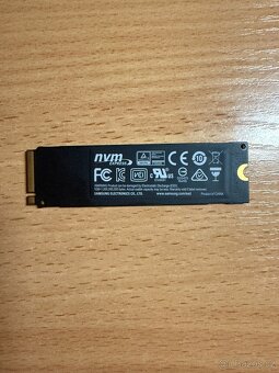Samsung 960 EVO 250GB - 2