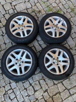 Letní sada kol na Volkswagen Sharan 215/55ZR16 97W - 2