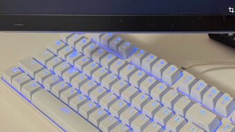 Prodám klávesnici XTRFY K4 TKL RGB – Kailh Red, Bílá - 2
