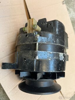 Alternátor Gaz,Uaz,Zil. - 2