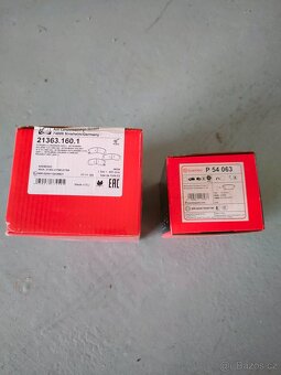 Sada brzdových destiček Mitsubishi - 2
